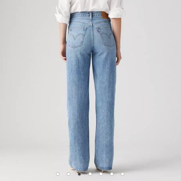 Levi's Ribcage Wide Leg Jeans - Picture 3 of 7